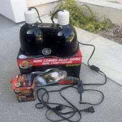 Zoo Med Mini Dome Light With Misc Lamp And Bulbs