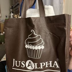 New In Box Cupcake Stand W/lights