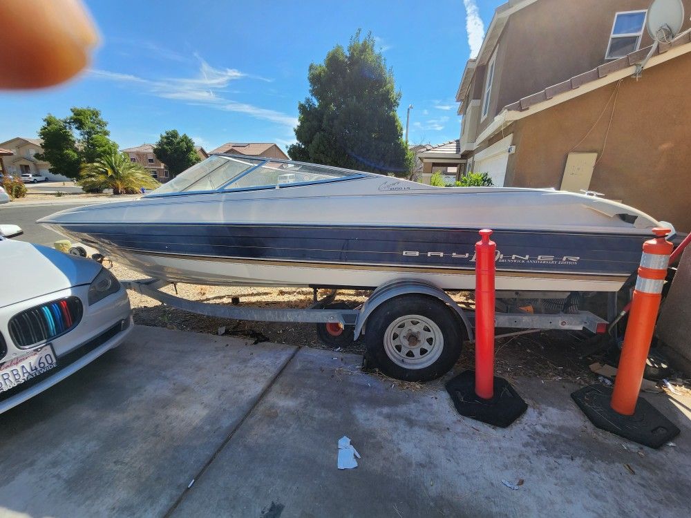 1995 Bayliner Capri