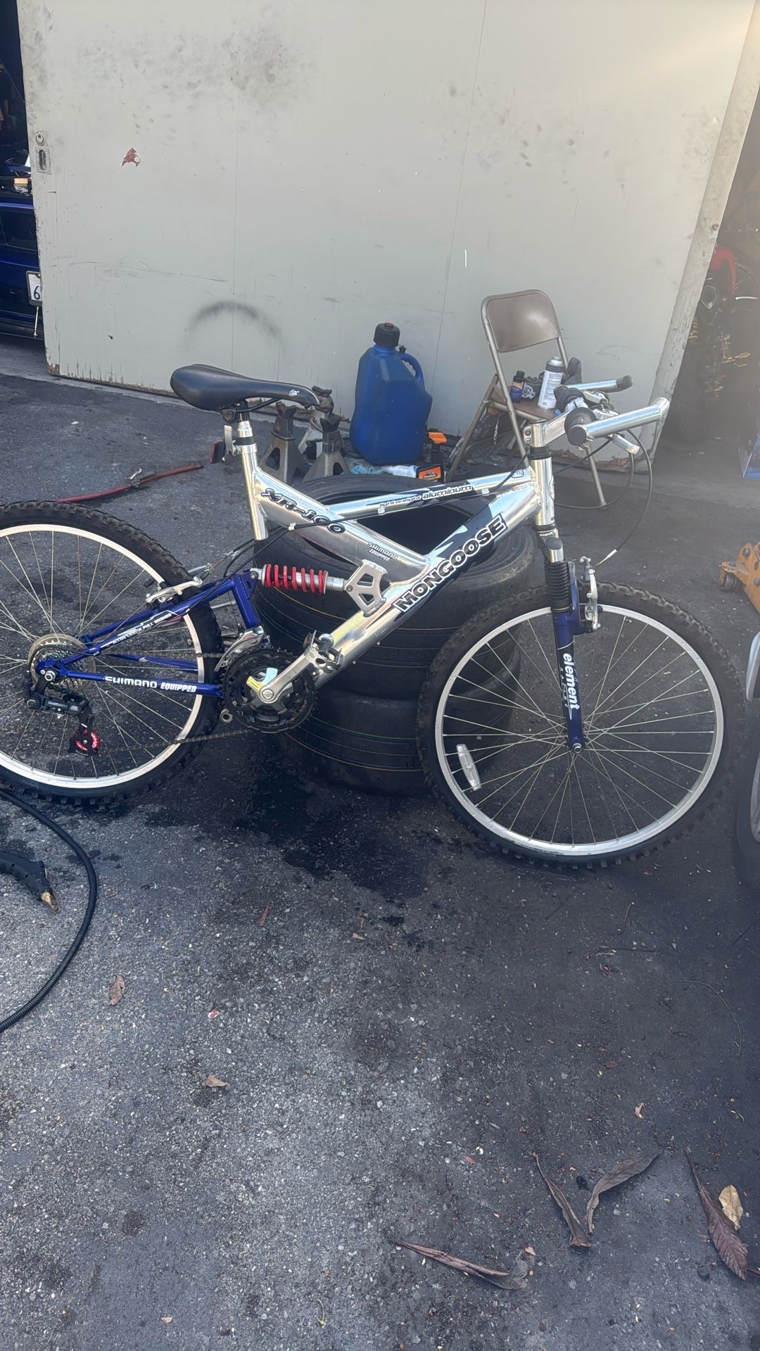 mongooose moutain bike