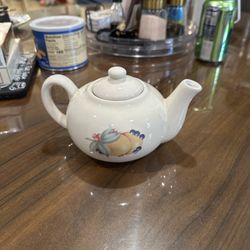 Corning ABUNDANCE Small Individual Teapot with Lid, Natural/Almond with Fruit, 3"