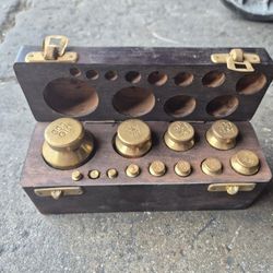 Antique Brass Scale Weights, French Balance Set In Wooden Box, 500g To 1g Weights, Apothecary Brass Weights, Collectible Decor France
