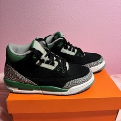 Nike Jordan 3’s