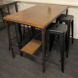 Vitner, Horton Pub Set