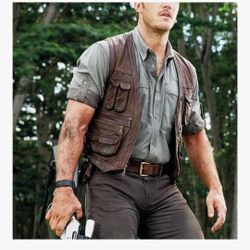 Chris Patt, Jurassic World Vest