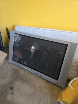 Free flat screen tv