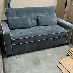 Pullout Couch (read description)