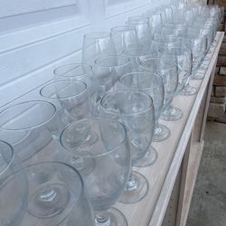 Large lot of glassware