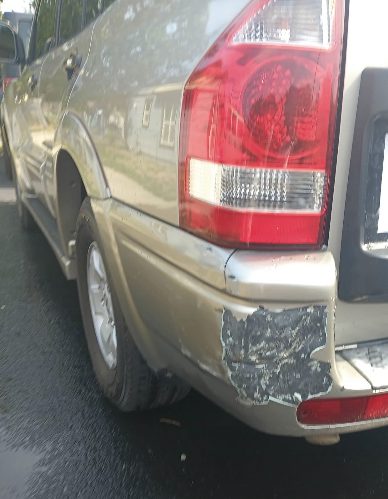 Mitsubishi Montero