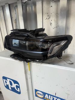 Cadillac Escalade 2021-2024 headlight