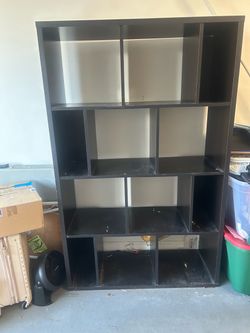 Free black book nook shelf