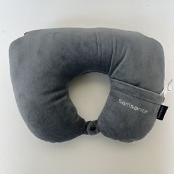 Samsonite 2-in-1 Travel Neck Pillow, Gray Fleece Microbeads W/ Pocket