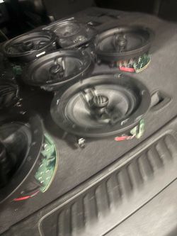 Speakers ceiling mount