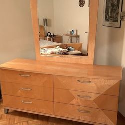 $1,700 (OBO) MOVING SALE  Brand new Italian style Bedroom set, mint condition, including Main Dresser with mirror,  headboard, and two end tables. 