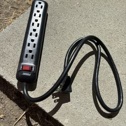 Extension Cord With Six Outlets