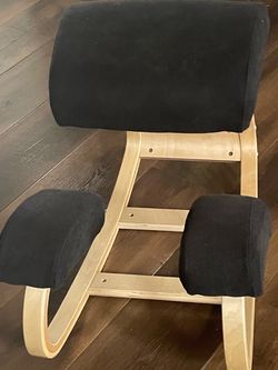 Kneeling chair