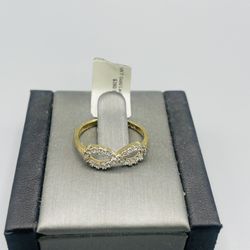 10kt Gold Cz Ring