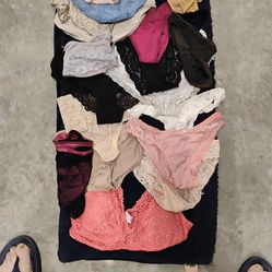 Women's panties and thongs, one lace bra