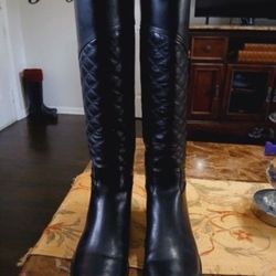 Tory Burch Leather Boots ,Size 7.5 M .excellent  Condition .👍✨️
