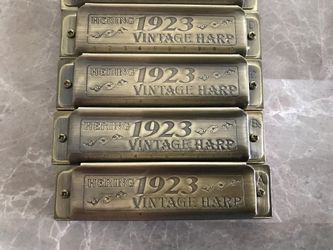Harmonica set