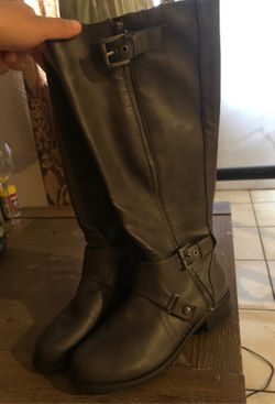 Guess boots