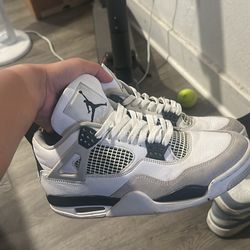 Jordan 4