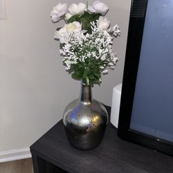 Vase with flowers