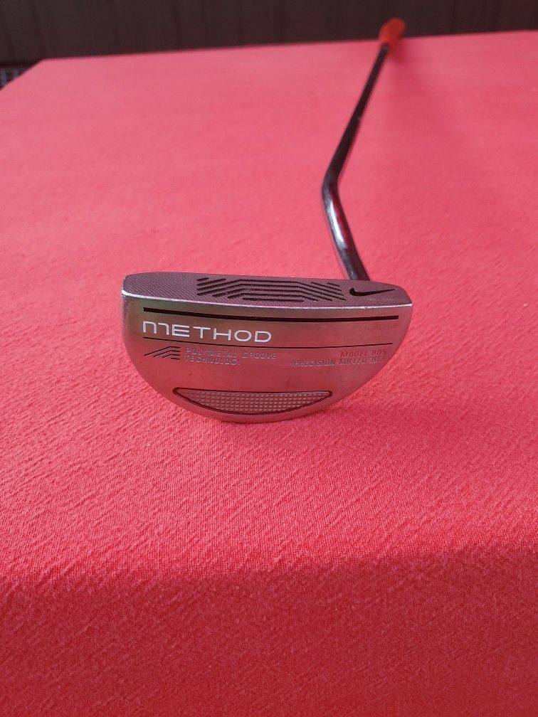 Nike METHOD Model 005 PM 303