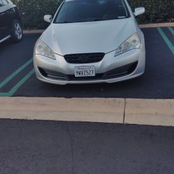 2012 Hyundai Genesis Coupe