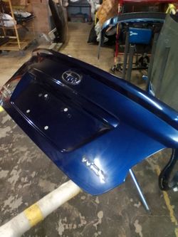 2021 Subaru WRX trunk decklid manual w/ spoiler and camera