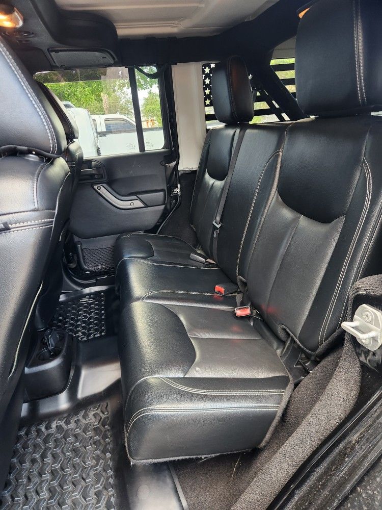 Jeep Wrangler Jk Seats