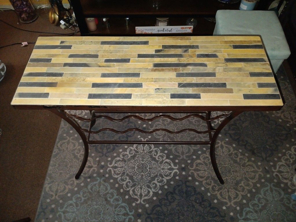 Wine Rack Table