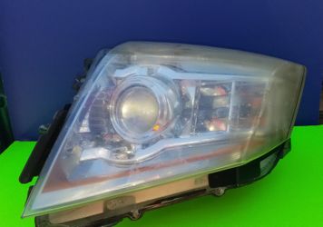 CTS-2009 Cadillac ■ Headlight HID w/ ballast