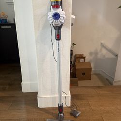 Dyson V7 Allergy