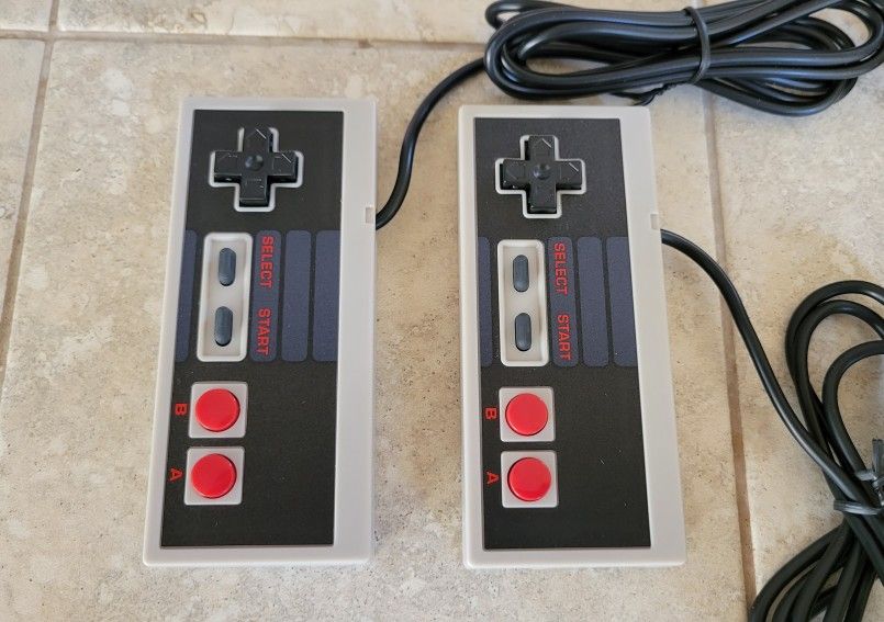 NES Controllers (x2 Pack) - Nintendo Entertainment System 