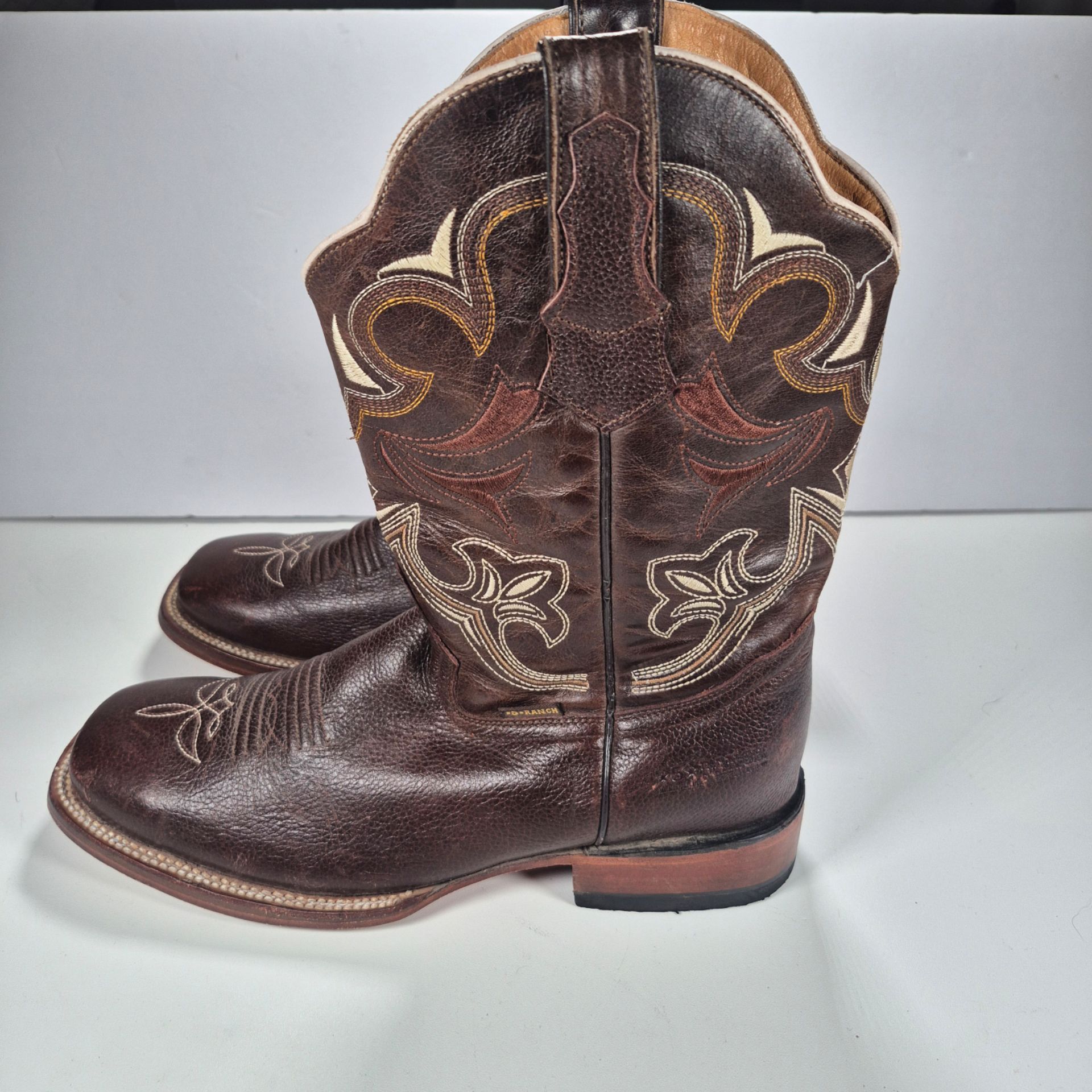 5 Star Ranch Western Cowboy Boots, Brown, men's 11. Very nice!