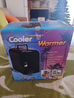 Mini Fridge for Bedroom - Car, Office Desk & Dorm Room - Portable 4L/6 Can Electric Plug In Cooler & Warmer for Food, Drinks, Beauty & Makeup - 12v AC