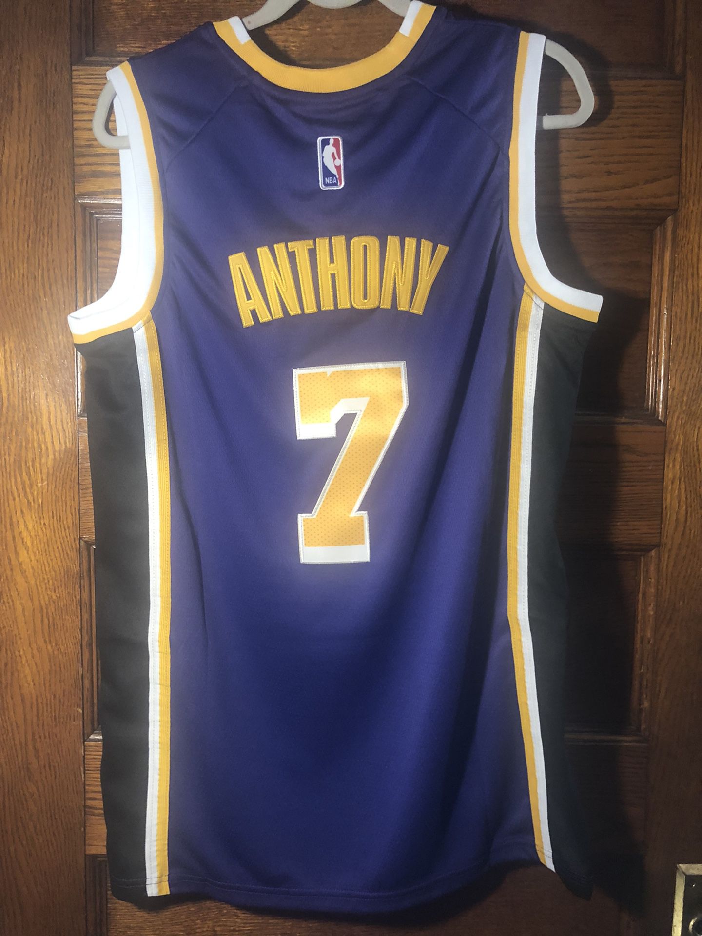 Lakers Anthony Jersey Size M