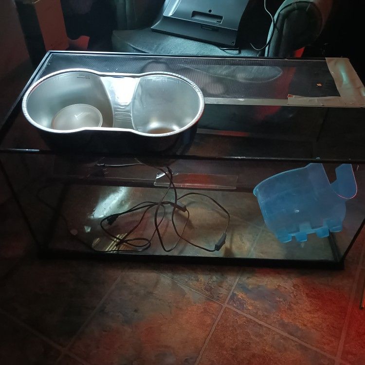 40 Gallon Tank All Comes In Pic