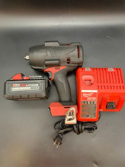 MILWAUKEE IMPACT WRENCH #35706