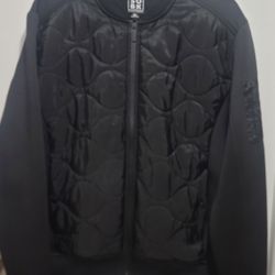 The STRAIGHT OUT OF BROOKLYN Men's Black Quilted Zip Front Bomber Jacket in size XL