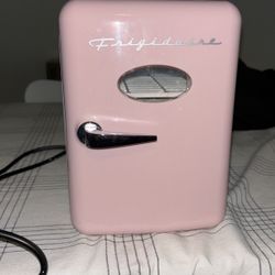 Frigidaire Portable Mini Fridge