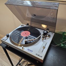 Stanton NEXT NT-2500 Vintage Professional Turntable With Stanton