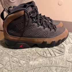 Jordan Retro 9 Olive