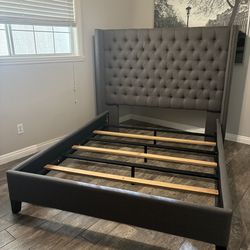 Tufted Grey Queen Size Bedframe ✿ Bedroom Furniture by Coaster Furniture