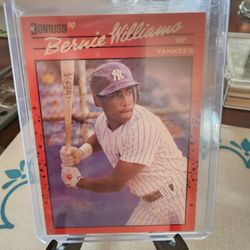 New York Yankees Bernie Williams Variation '90 Donruss Dot Behind Inc Rookie Baseball Card 