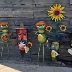 Metal Yard Art, Wind Spinners & POTTERY 🌵 🌺