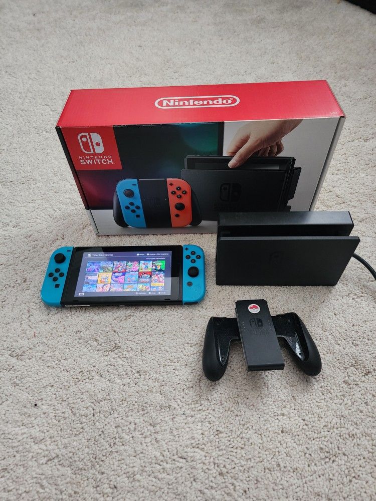 Nintendo Switch 