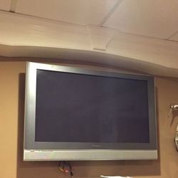 48' Panasonic plasma