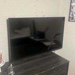 Tv That I Don’t Use A Little Damage 